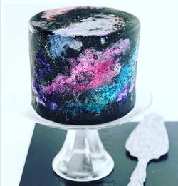 銀河主題食品風靡網絡 外表炫酷令人垂涎三尺 組圖