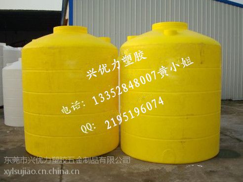 東莞廠家直銷 醫用塑料pe加藥箱 防腐蝕塑料pe熔鹽箱 3噸食品級環保儲水箱圖片大全